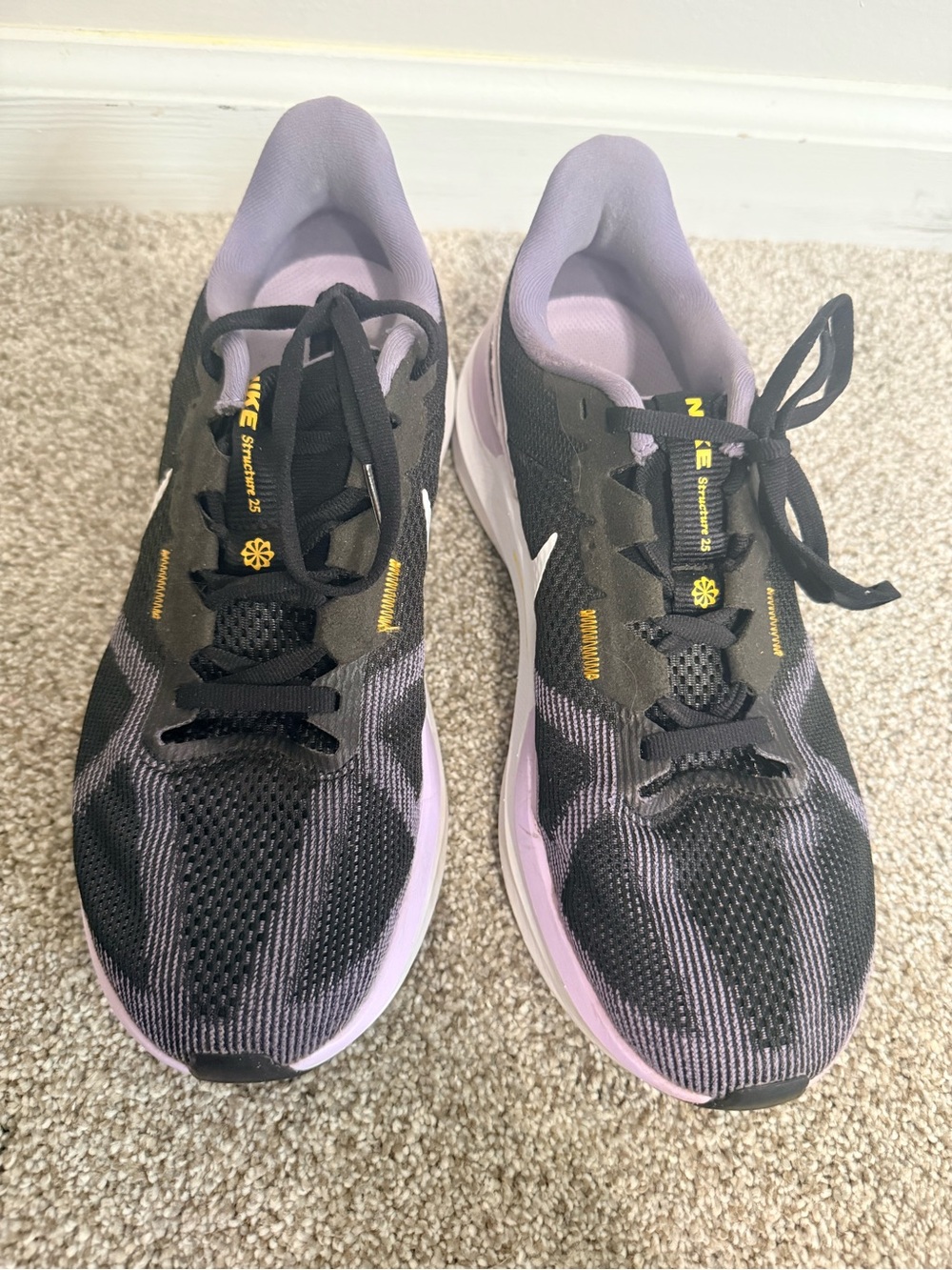 Nike Women’s Structure Black & Lavender Athletic Running Shoes